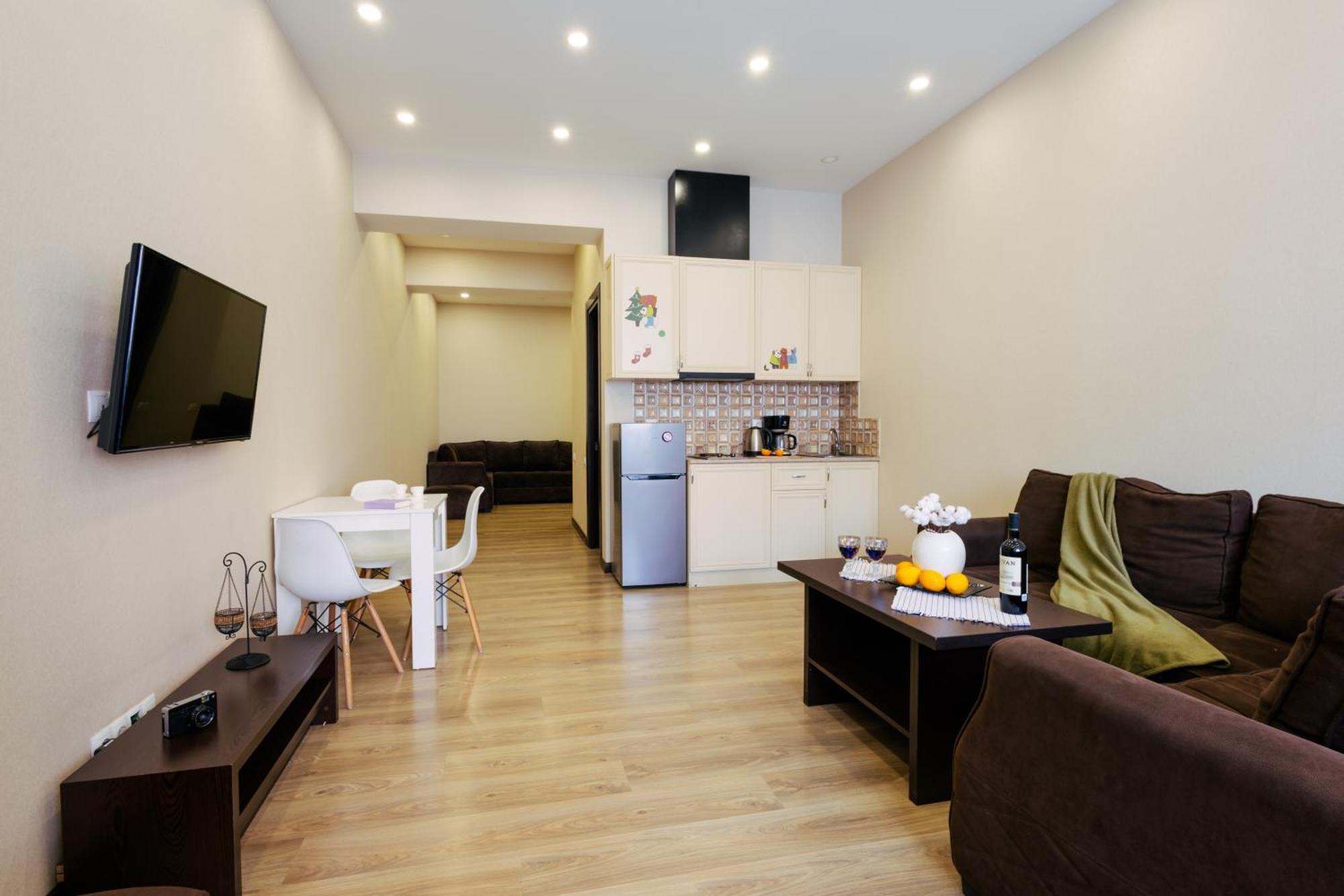 Residence North Avenue, Teryan 8. 14 2 Ереван Екстериор снимка